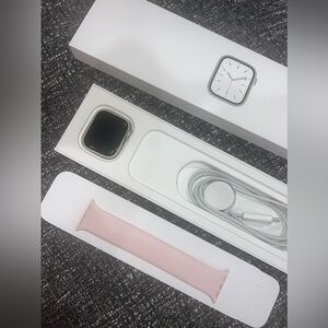 Apple Watch Series 7 41mm aluminum